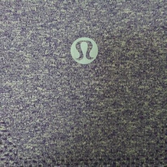Lululemon V- Neck Tee Heathered Plum Size L (10/12)* - Picture 7 of 8